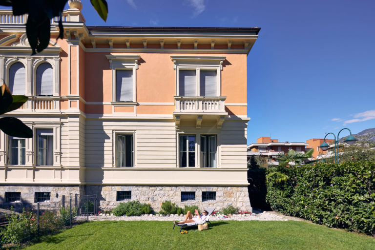 Villa Brunelli - giardino e servizi